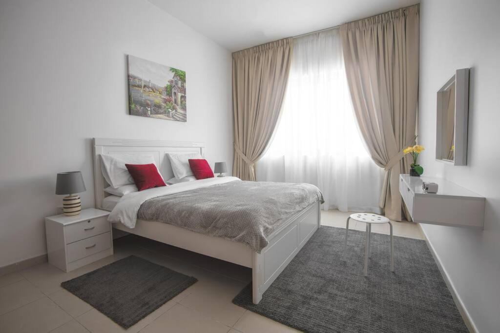 Prime Location 3 Bedroom Front Abu Dhabi